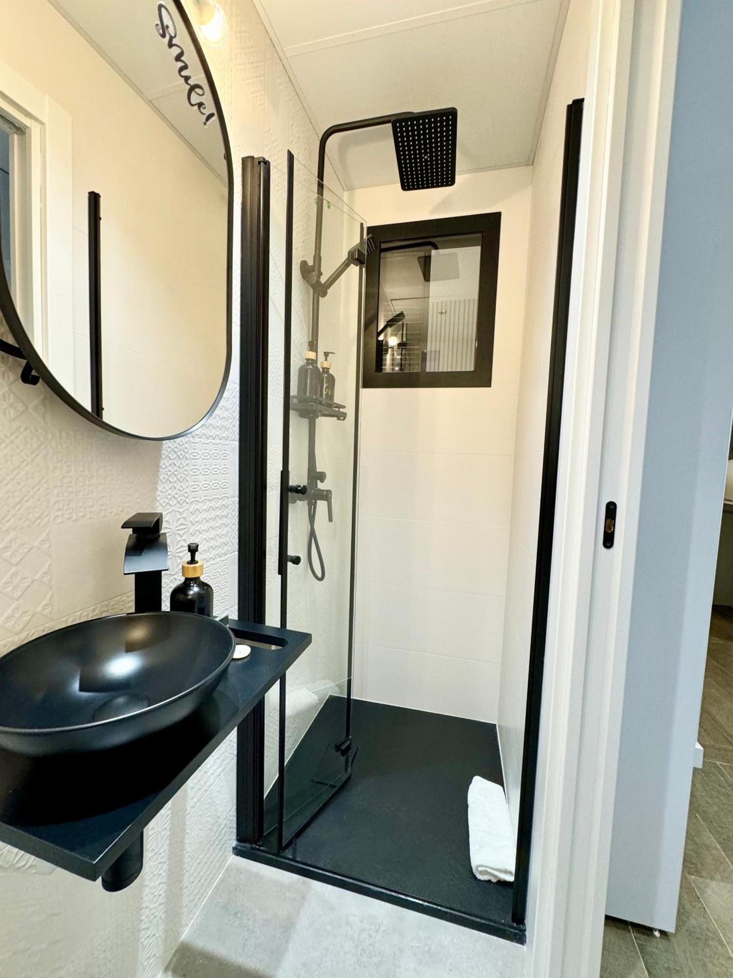Luxury Flat City Center Full Equipe Non Touristic 마드리드 외부 사진